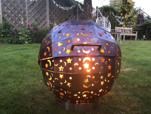 Large moon and star fire globe